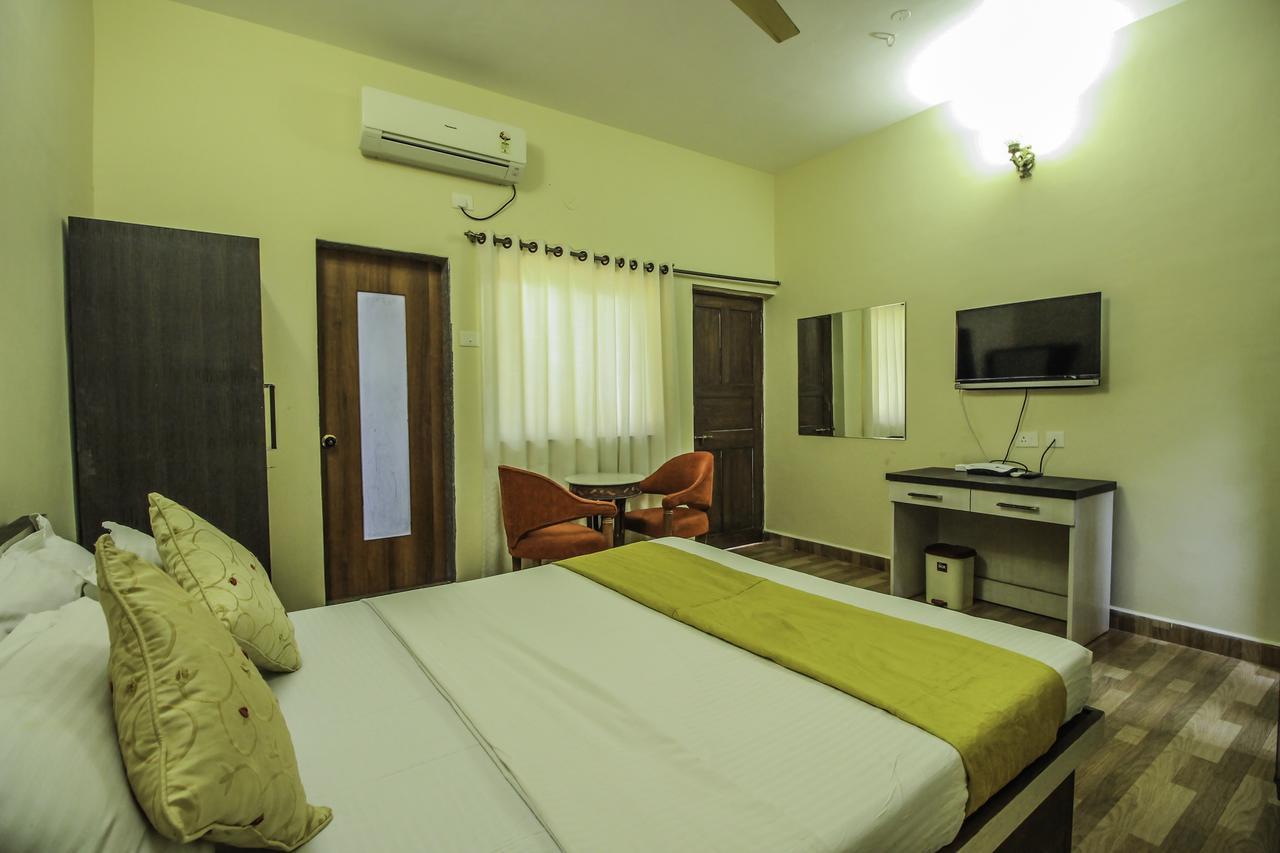 Colors Beach House Anjuna